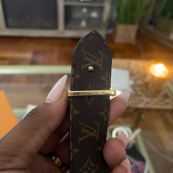 Women’s reversible Louis Vuitton belt - Picture 4 of 7